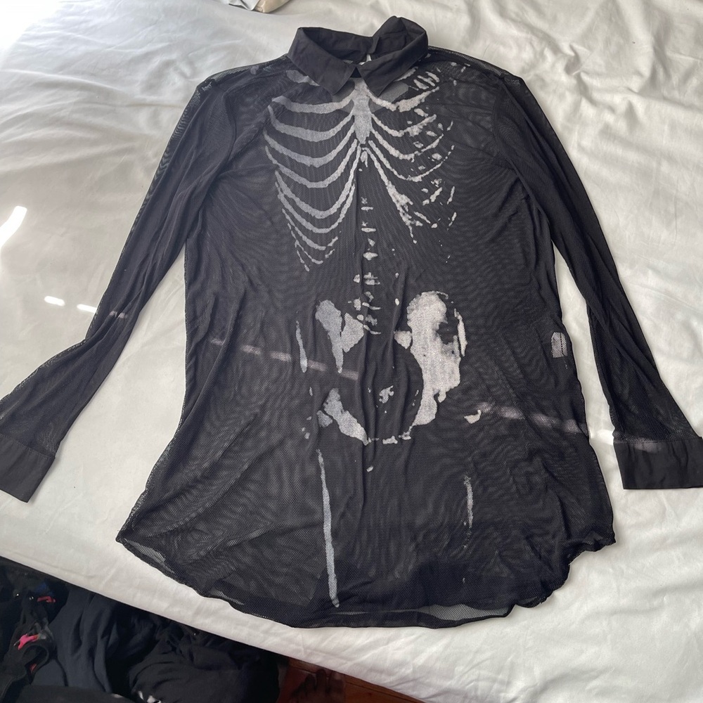 NEW  Iron Fist top